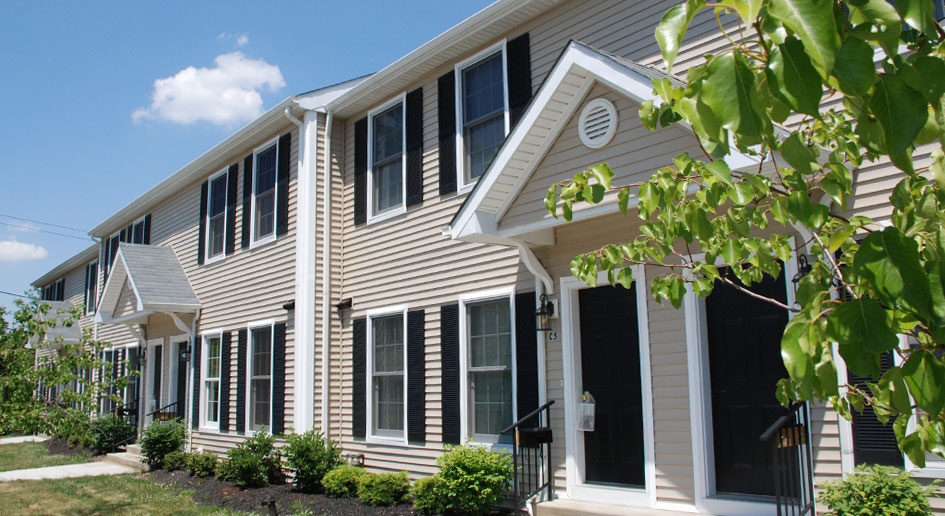 Lake Avenue Townhouse Development